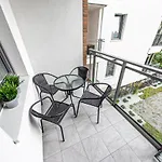 Euro Apartments New Gardens Delux